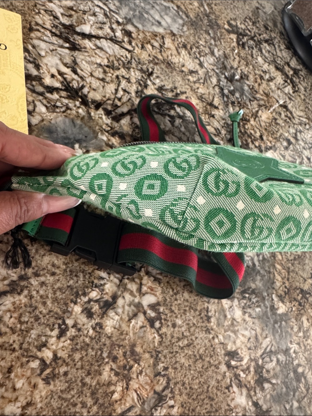 Gucci Belt Bag COA included - Picture 6 of 10